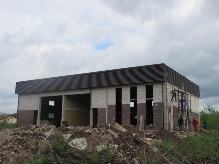 MONTAZA-DRVENE-RESETKE-BINDERI-SANSKI-MOST-HALA--RASPON-preko 20m